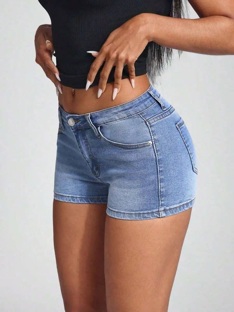 Slant Pocket Casual Skinny Denim Shorts For Women